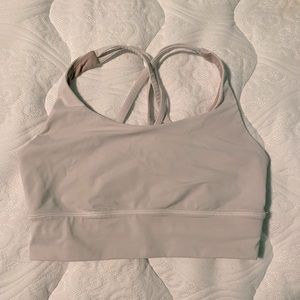 Lululemon sports bra size 6